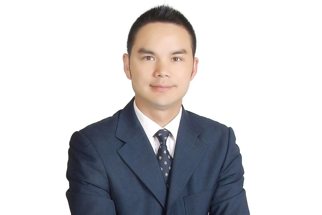 康勇(川劇演員) 康勇(川劇演員)