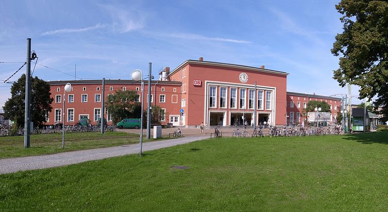 Dessau Hauptbahnhof（德紹火車站）