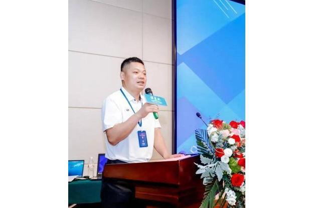 郭慶(華中師範大學校友辦公室主任、華中師範大學校友總會秘書長) 郭慶(華中師範大學校友辦公室主任、華中師範大學校友總會秘書長)