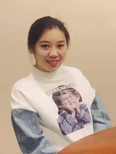 常佳佳 常佳佳