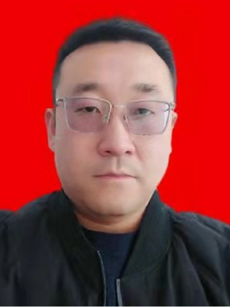 張立軍(昔陽縣東冶頭鎮農村綜合便民服務中心主任) 張立軍(昔陽縣東冶頭鎮農村綜合便民服務中心主任)