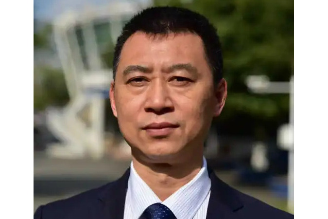 陳權(大彎中學黨委委員，紀檢組長)