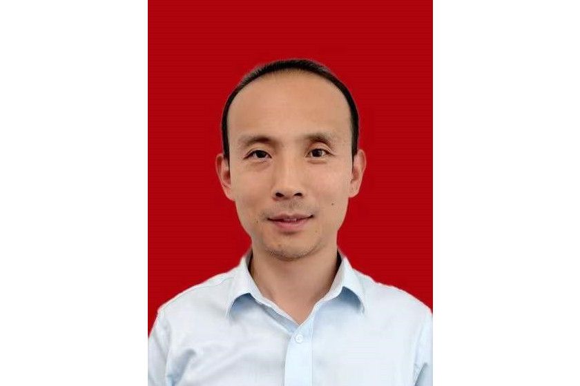 王延寧(汕頭大學工學院副教授) 王延寧(汕頭大學工學院副教授)