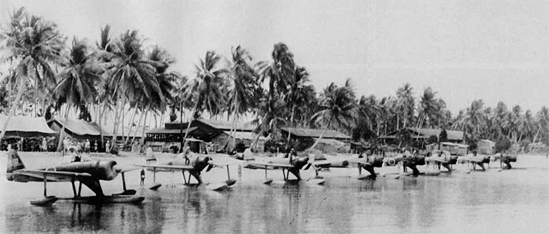 駐紮於馬紹爾群島賈盧伊特環礁的二式水戰機群