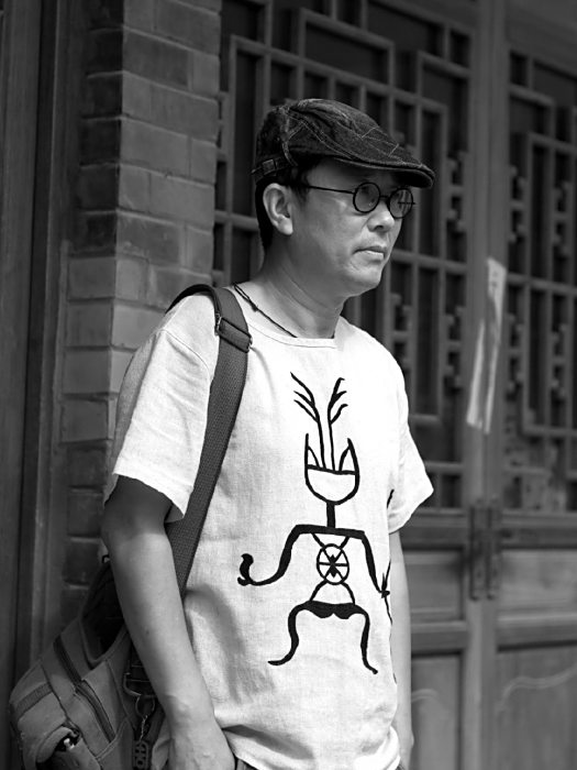 周鵬輝(中國諸城籍畫家) 周鵬輝(中國諸城籍畫家)