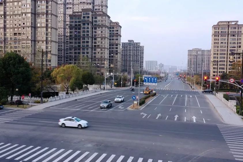 新建北路(靖江市城北園區南北向主幹路) 新建北路(靖江市城北園區南北向主幹路)