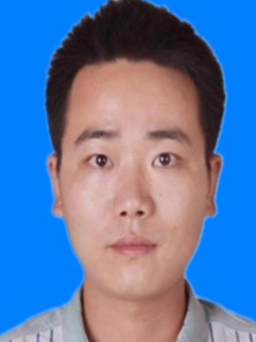 陳潛(安徽省阜陽市潁東區衛生健康委員會副主任) 陳潛(安徽省阜陽市潁東區衛生健康委員會副主任)
