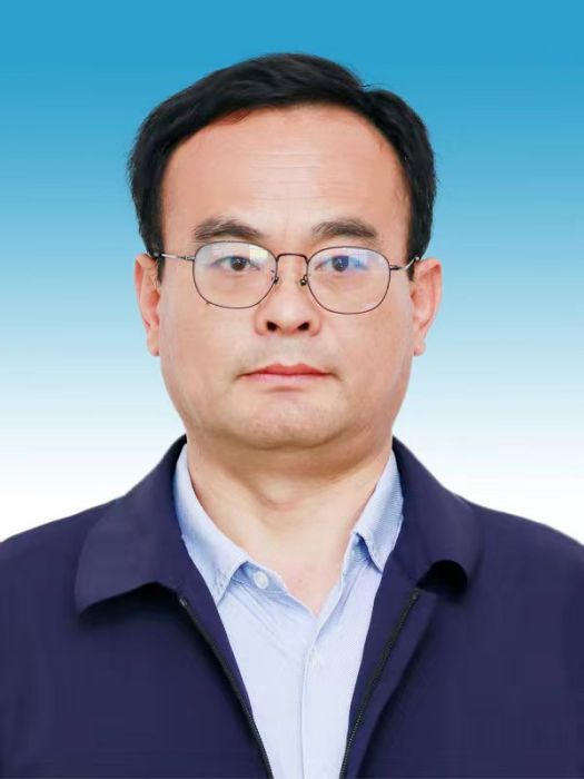 王雲東(山東省煙臺市生態環境局海陽分局副局長、一級主任科員) 王雲東(山東省煙臺市生態環境局海陽分局副局長、一級主任科員)