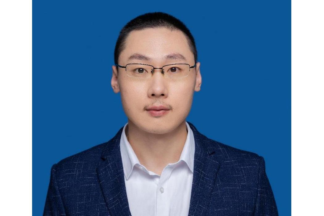 馬克西姆(北京印刷學院機電工程學院教師) 馬克西姆(北京印刷學院機電工程學院教師)