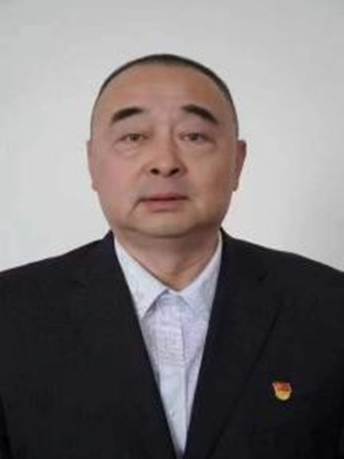趙宏偉(山東省淄博市博山區教育和體育局黨組成員、淄博工貿學校黨委書記) 趙宏偉(山東省淄博市博山區教育和體育局黨組成員、淄博工貿學校黨委書記)