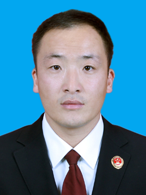 塔拉(內蒙古自治區錫林郭勒盟西烏珠穆沁旗人民檢察院黨組副書記、副檢察長) 塔拉(內蒙古自治區錫林郭勒盟西烏珠穆沁旗人民檢察院黨組副書記、副檢察長)