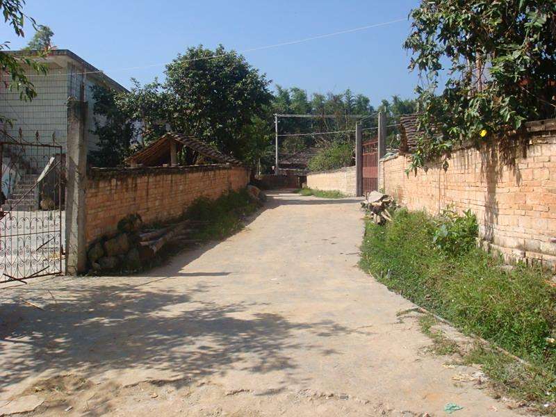 曼瓦村 曼瓦村