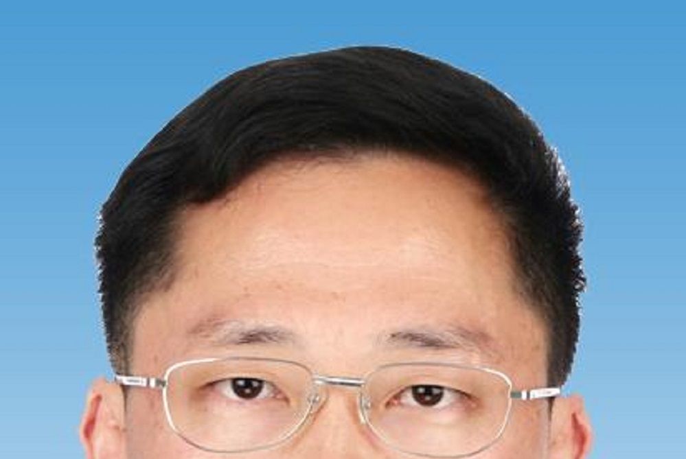 趙謹(雲南省人民政府副秘書長) 趙謹(雲南省人民政府副秘書長)