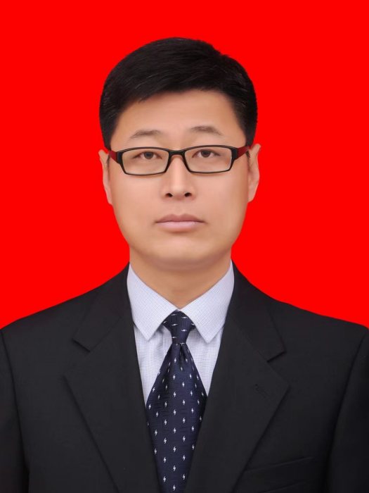 杜亮(內蒙古自治區鄂爾多斯市恩格貝生態示範區管委會黨組成員、副主任) 杜亮(內蒙古自治區鄂爾多斯市恩格貝生態示範區管委會黨組成員、副主任)