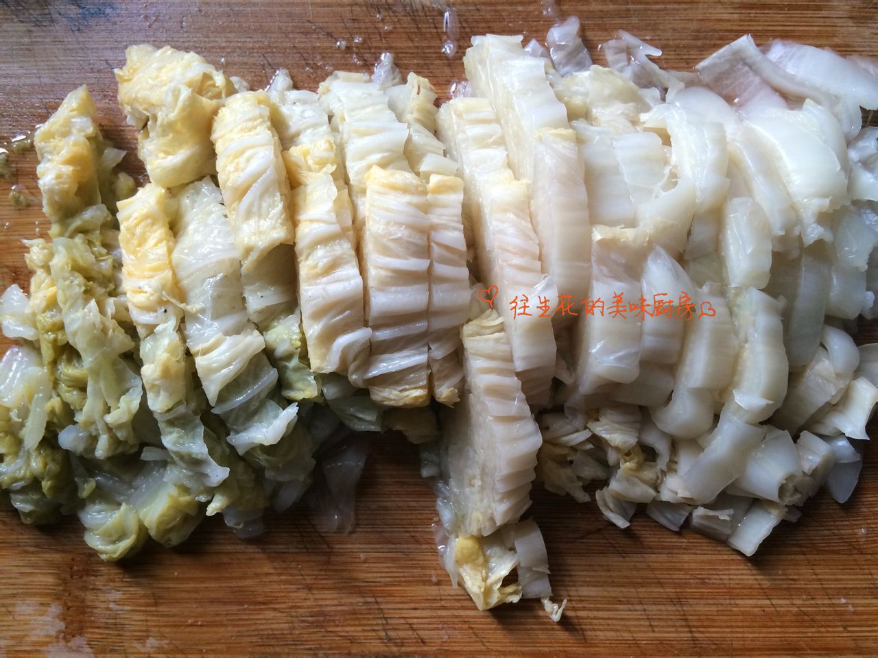 酸菜汆白肉燉凍豆腐