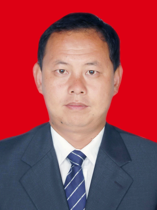 劉堅(玉溪市新平縣住房和城鄉建設局黨組書記、局長) 劉堅(玉溪市新平縣住房和城鄉建設局黨組書記、局長)