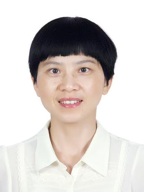 陳華平(江西省九江市港航海事指揮中心主任) 陳華平(江西省九江市港航海事指揮中心主任)