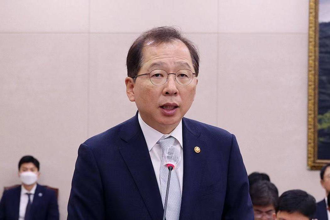 趙承煥(韓國海洋水產部長官) 趙承煥(韓國海洋水產部長官)