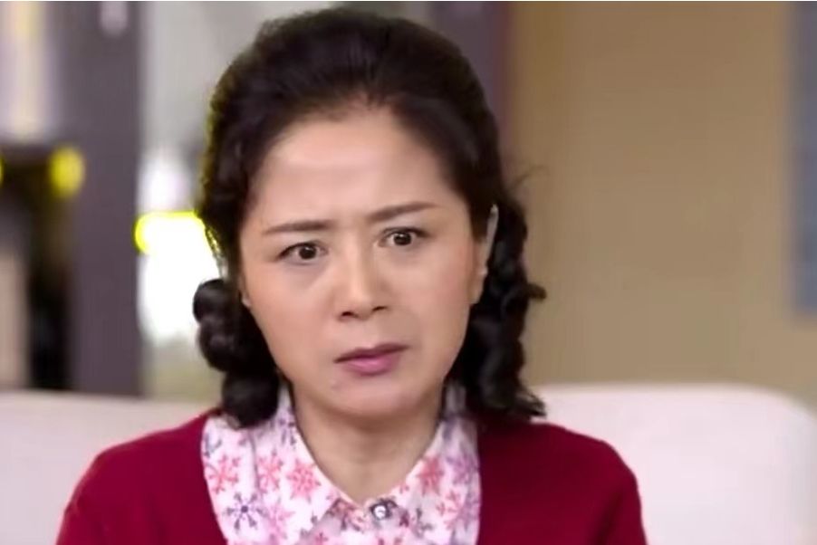 吳佳佳(都市愛情劇《女人不容易》中的角色) 吳佳佳(都市愛情劇《女人不容易》中的角色)