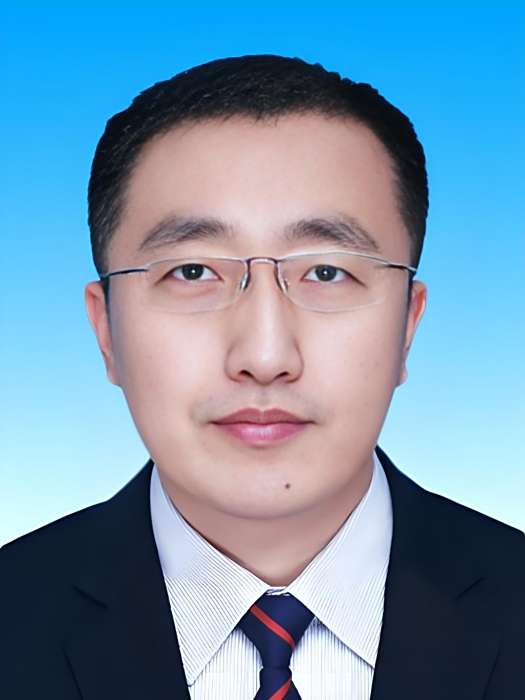 魏大勇(國家司法考試中心副主任,四川省廣元市委常委、市人民政府副市長) 魏大勇(國家司法考試中心副主任,四川省廣元市委常委、市人民政府副市長)