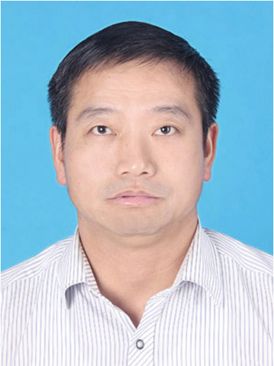 江耀明(安徽省桐城市民政局局黨組成員、副局長) 江耀明(安徽省桐城市民政局局黨組成員、副局長)