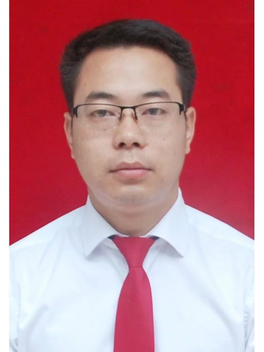 周健(四川省巴中市恩陽區民政局黨組成員、副局長) 周健(四川省巴中市恩陽區民政局黨組成員、副局長)