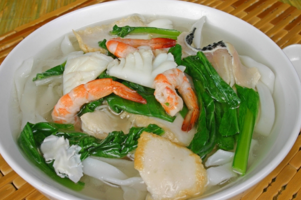 魚片粿湯 魚片粿湯