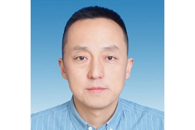姚輝(安徽省六安市金寨縣審計局黨組成員、工會主席)