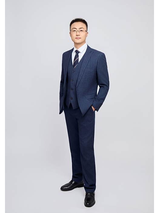 王闖(智元機器人合伙人、高級副總裁、通用業務部總裁) 王闖(智元機器人合伙人、高級副總裁、通用業務部總裁)