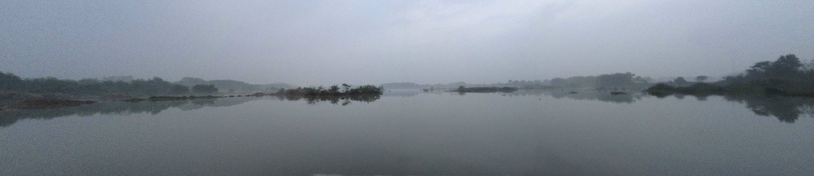 桂林灕江藍灣一線江景房之煙雨灕江實景照片
