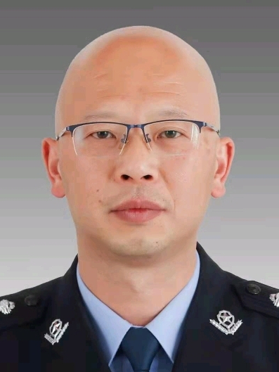 李巧勇 李巧勇