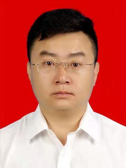 崔峰(山西省大同市平城區委常委、常務副區長) 崔峰(山西省大同市平城區委常委、常務副區長)