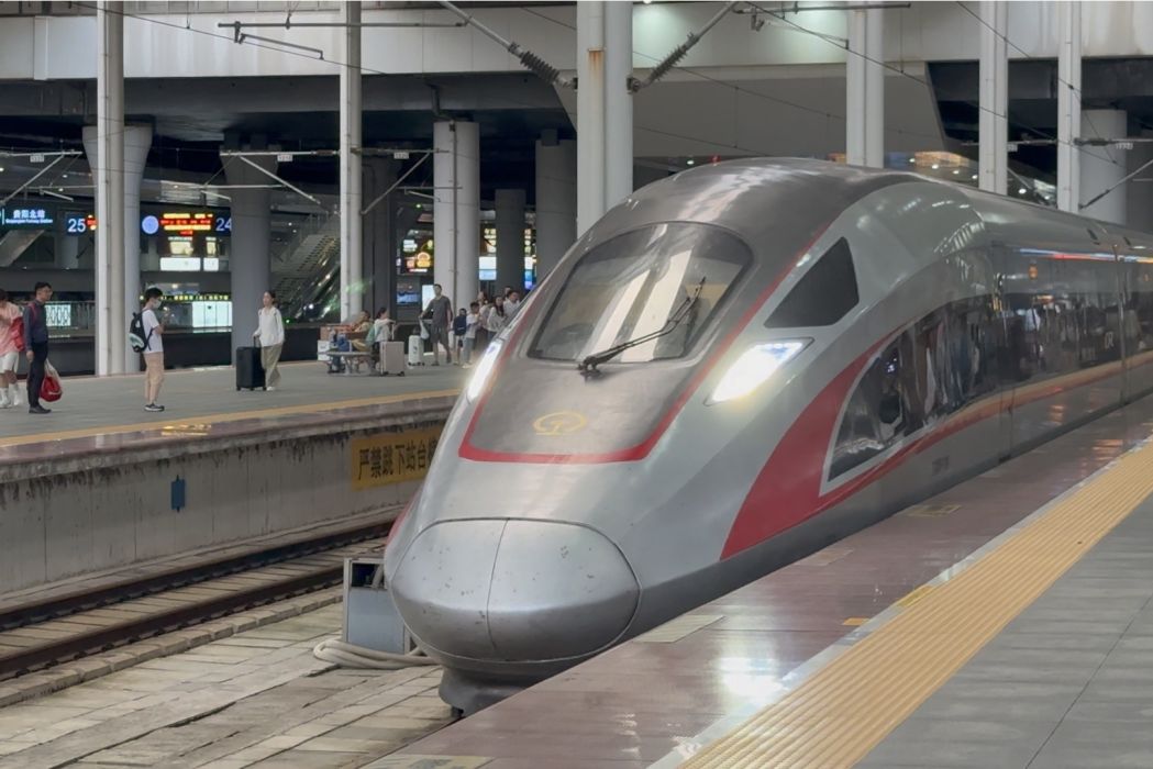 G6098/G6099次列車 G6098/G6099次列車