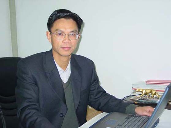 黃圭成 黃圭成