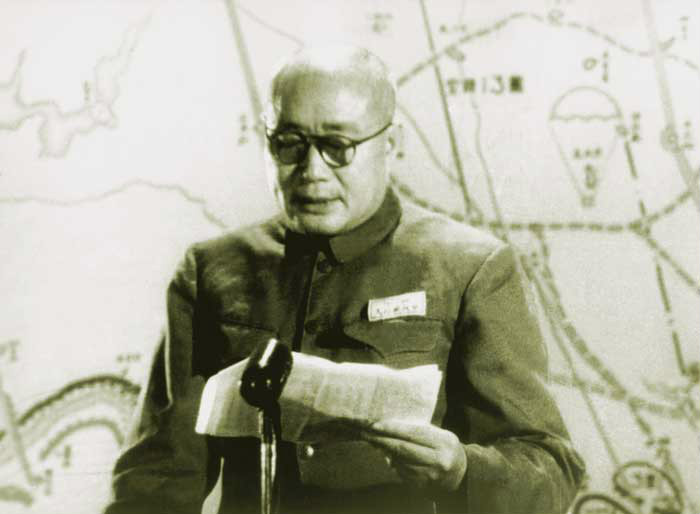1951年12月，劉伯承元帥來八一廠視察