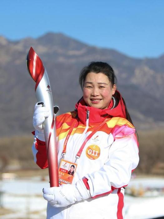 牛慶花(2022年北京冬奧會火炬手) 牛慶花(2022年北京冬奧會火炬手)