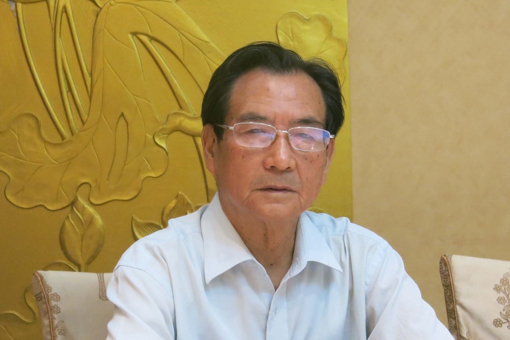 張成思(原遼寧美書畫研究院理事、畫家) 張成思(原遼寧美書畫研究院理事、畫家)