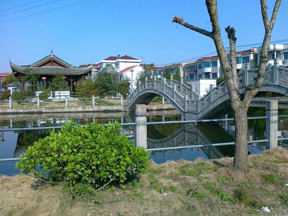 黃箭坂村 黃箭坂村