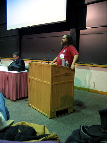 Stallman GPLv3 launch MIT