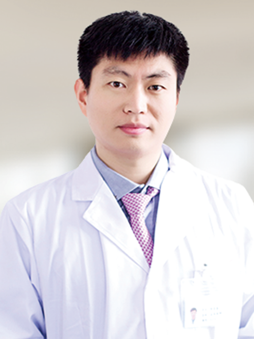 陳志磊(商丘視光眼科醫院院長,沈丘眼科醫院副主任醫師) 陳志磊(商丘視光眼科醫院院長,沈丘眼科醫院副主任醫師)