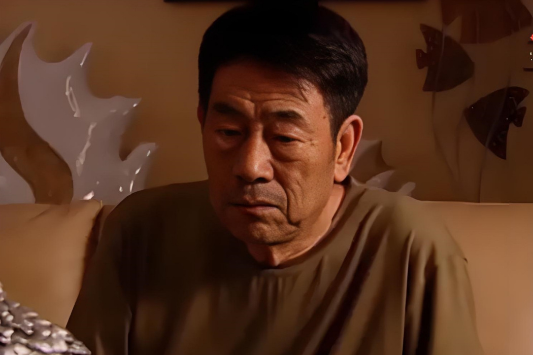 楊豐年(都市系列喜劇《楊光的快樂生活》中的角色) 楊豐年(都市系列喜劇《楊光的快樂生活》中的角色)