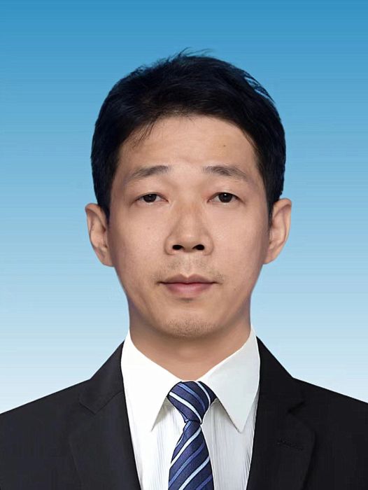 符式龍(海南省定安縣嶺口鎮委委員、人武部長) 符式龍(海南省定安縣嶺口鎮委委員、人武部長)