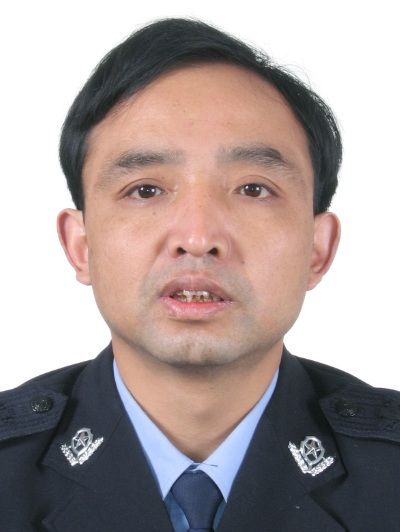 黃光輝(重慶市秀山縣公安局黨委委員、副局長(三級高級警長)) 黃光輝(重慶市秀山縣公安局黨委委員、副局長(三級高級警長))
