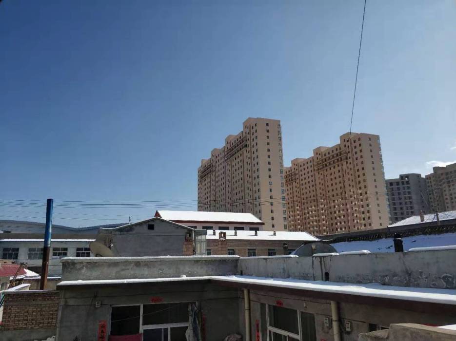 西坡崖村 西坡崖村