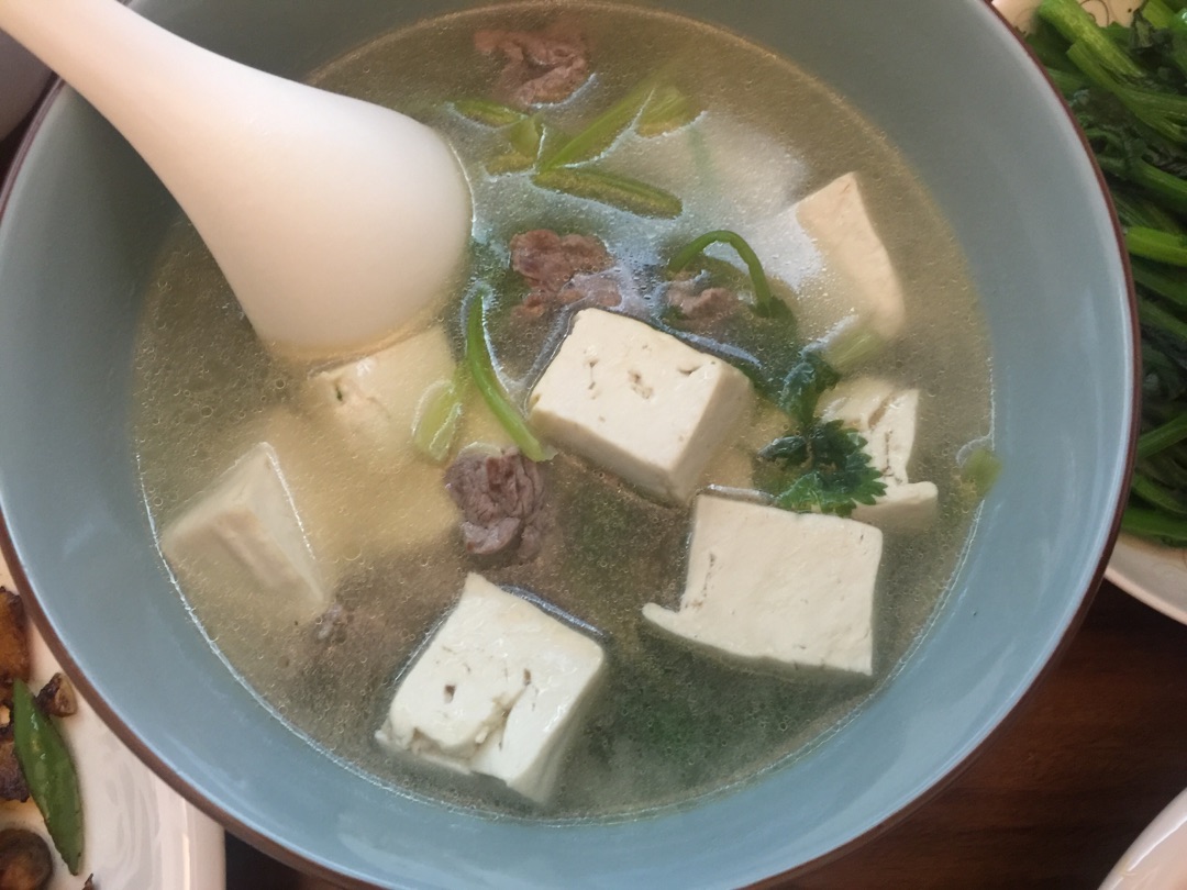 豆腐牛肉湯