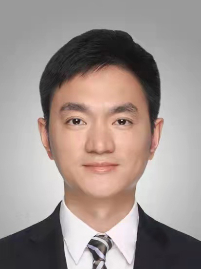 嚴俊(山東省青島市市北區人民政府副區長、黨組成員) 嚴俊(山東省青島市市北區人民政府副區長、黨組成員)