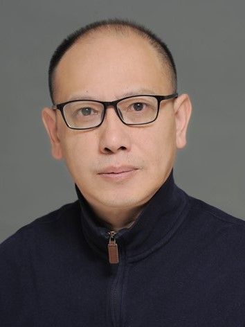 張明喆(超硬材料國家重點實驗室教授) 張明喆(超硬材料國家重點實驗室教授)
