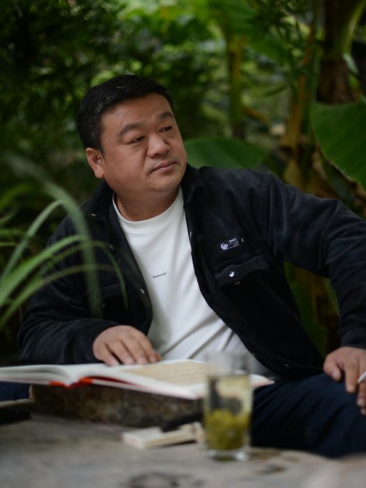 王保起(畫家、中國美術家協會會員) 王保起(畫家、中國美術家協會會員)