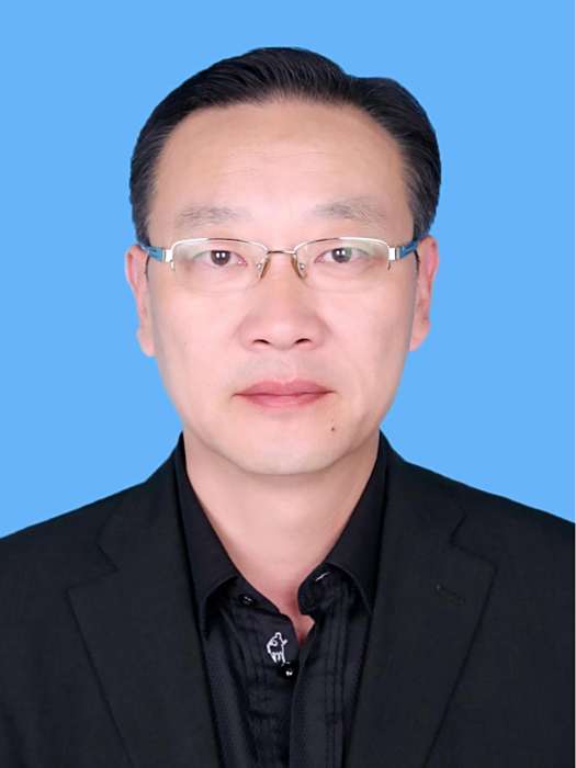 徐松(安徽省宿州市靈璧縣發改委副主任(掛)、黨組成員) 徐松(安徽省宿州市靈璧縣發改委副主任(掛)、黨組成員)