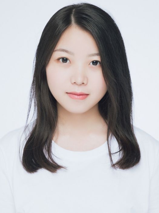 王雅欣(女性配音演員) 王雅欣(女性配音演員)